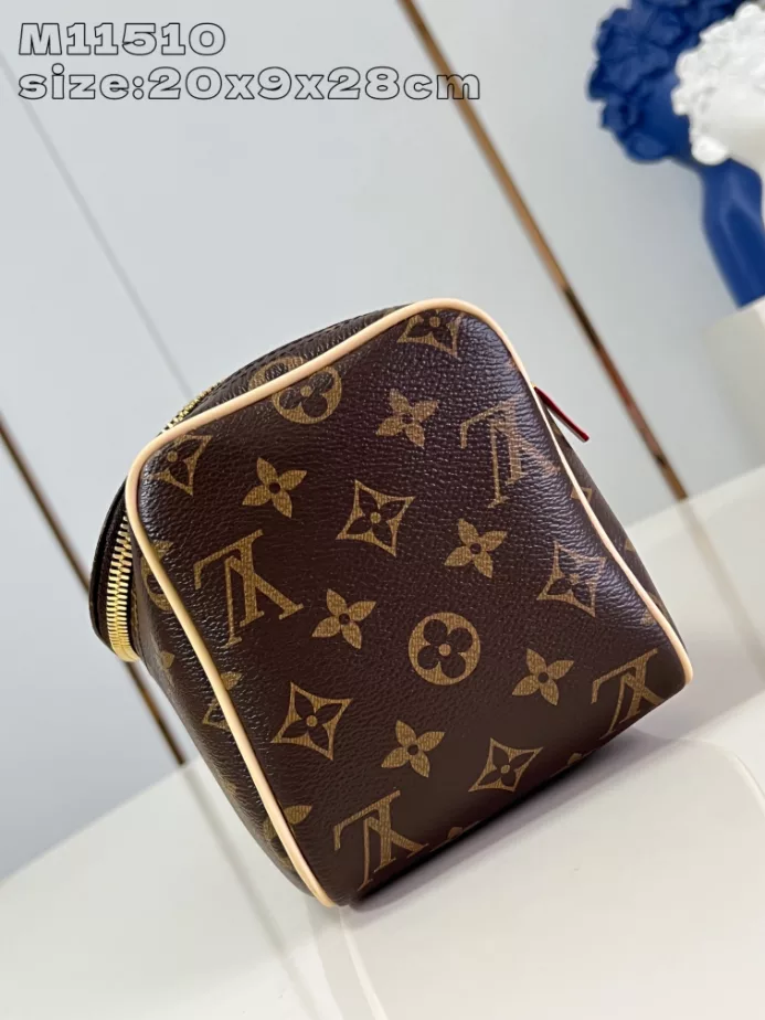 Louis Vuitton Toiletry Bag Brown Monogram Eclipse Canvas – LW150