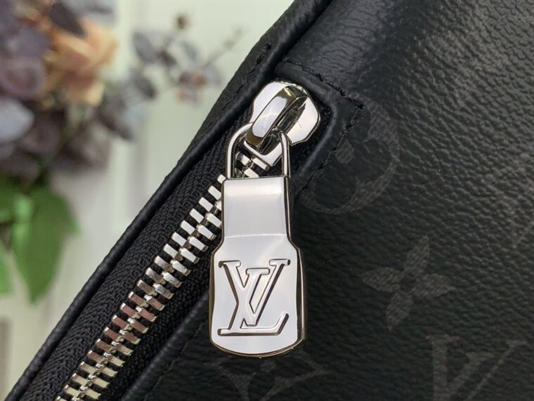 LOUIS VUITTON DUO SLING BAG TAIGARAMA – LVB038