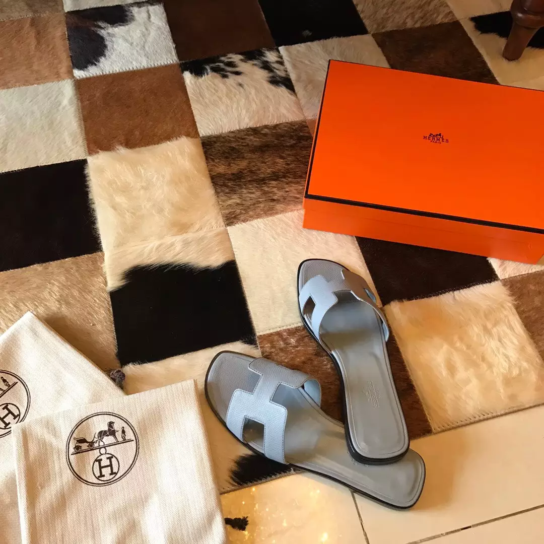 HERMES ORAN SLIDE SANDALS IN BLUE LIN EPSOM CALFSKIN – HMSD074