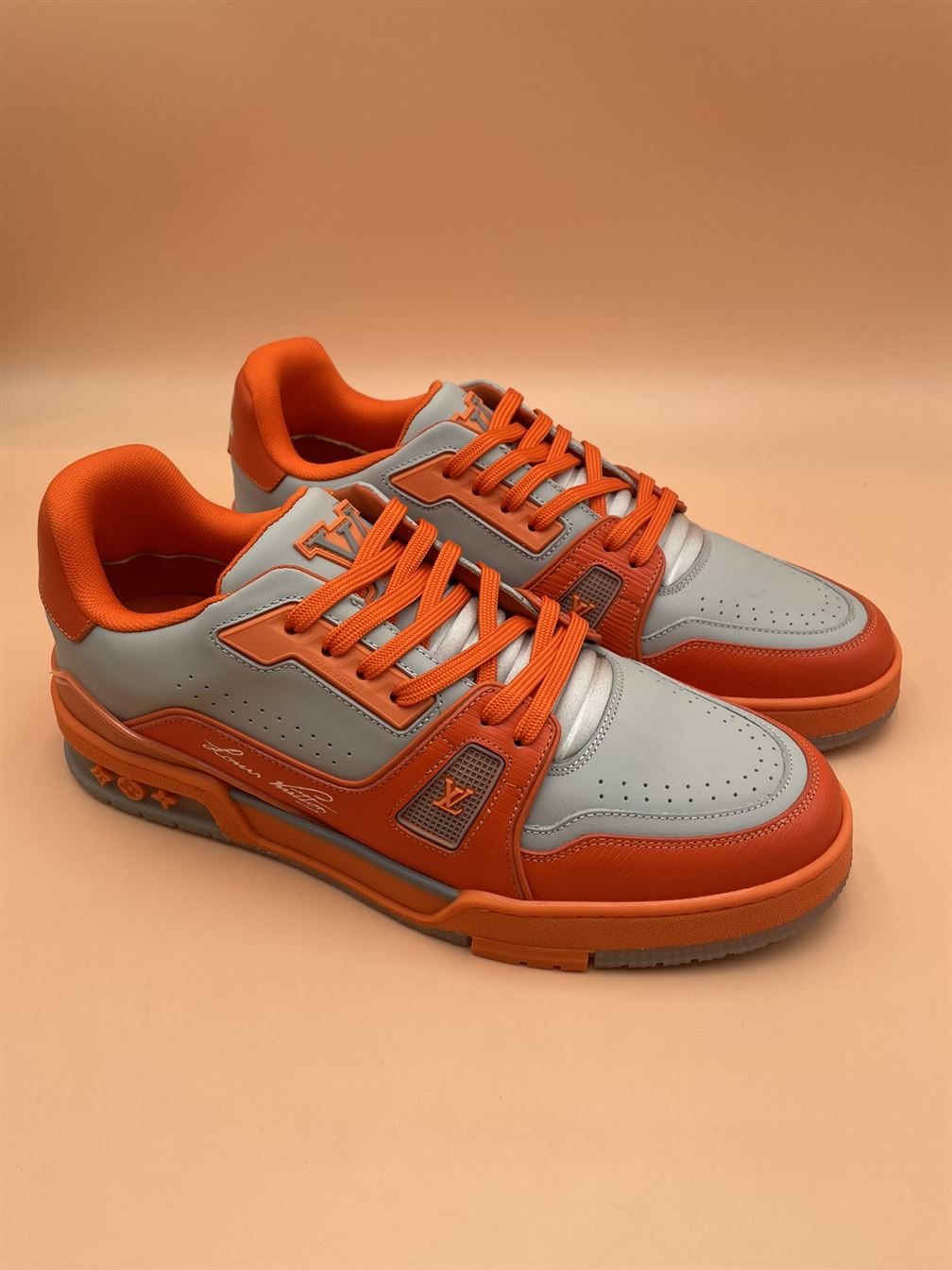 LOUIS VUITTON LV TRAINER SNEAKER – LVS061