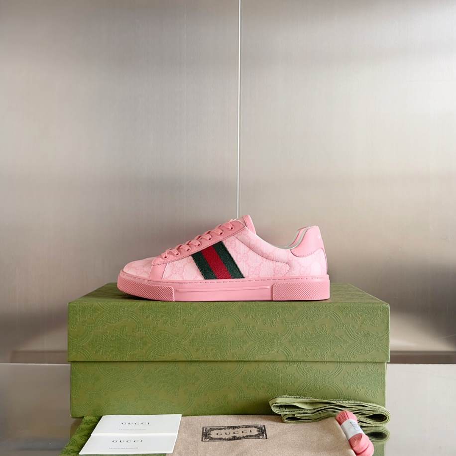 Gucci Ace Crystal Pink Sneakers – GCC187