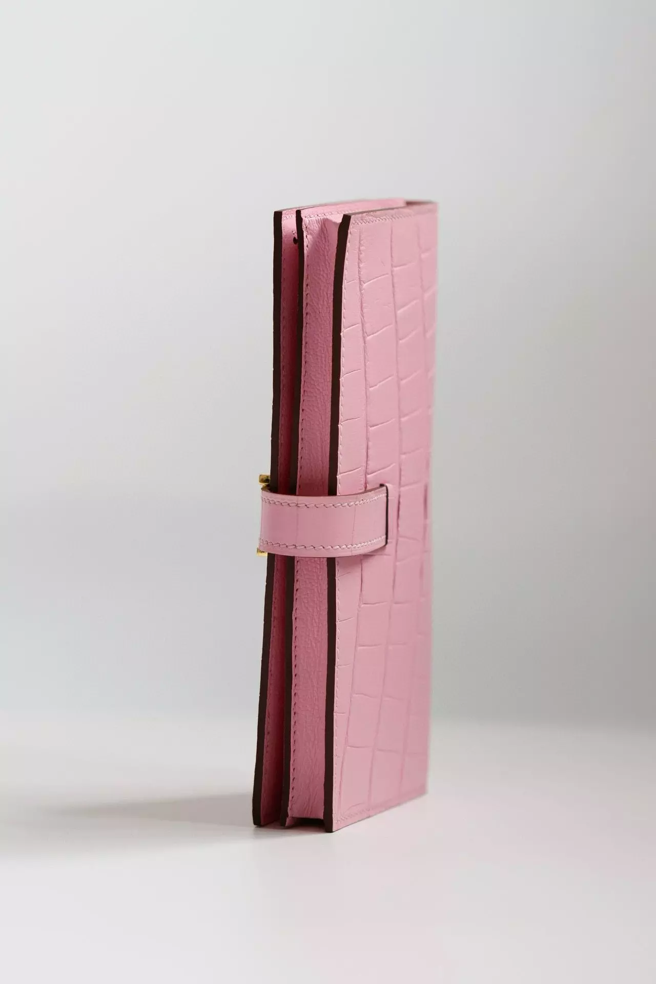 Hermes Bearn Long Wallet in Pink Matte Alligator Leather – HW166