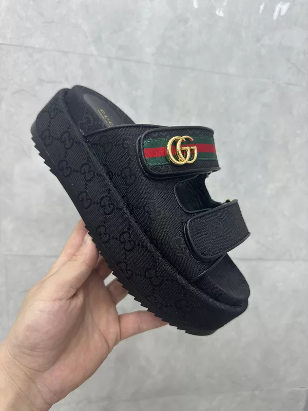 GUCCI SANDAL – GSL042