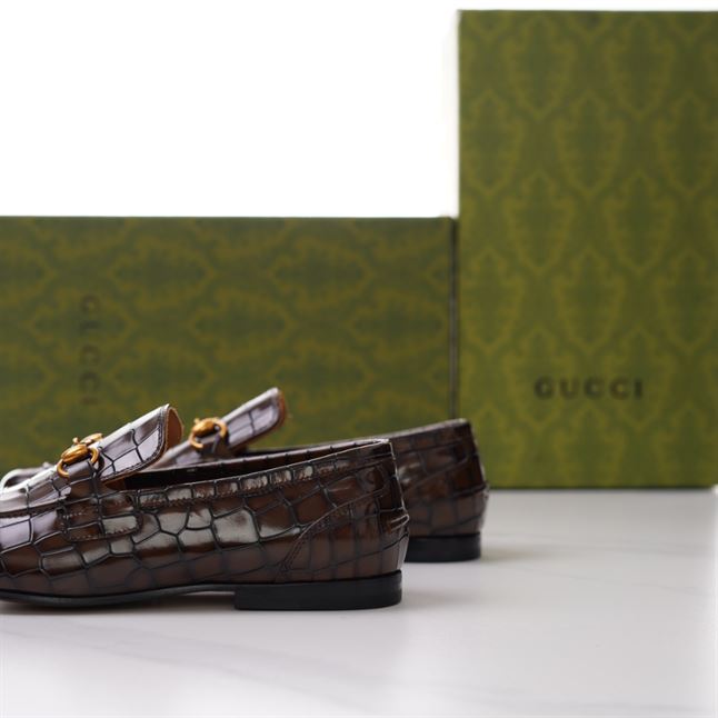 GUCCI JORDAAN CROCODILE LOAFER – GL014