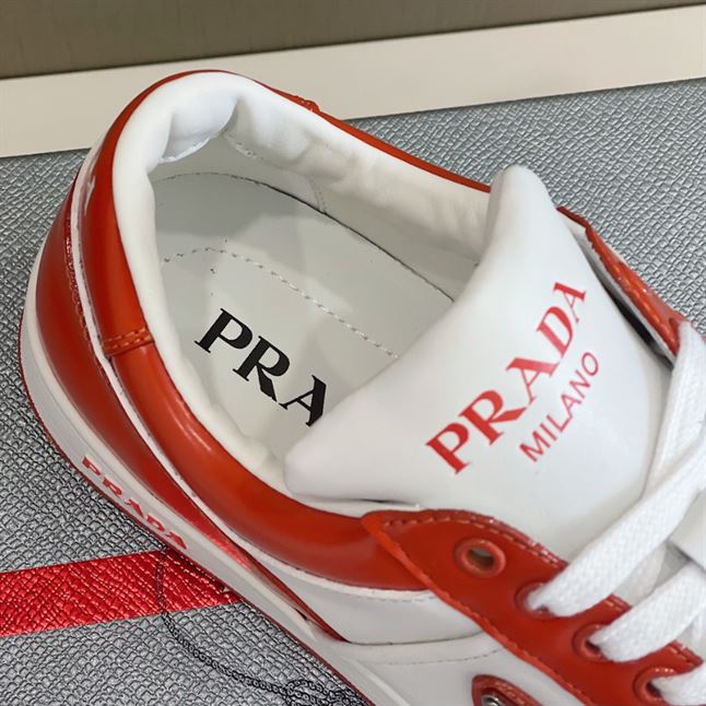 PRADA DOWNTOWN LEATHER SNEAKERS – PRS071