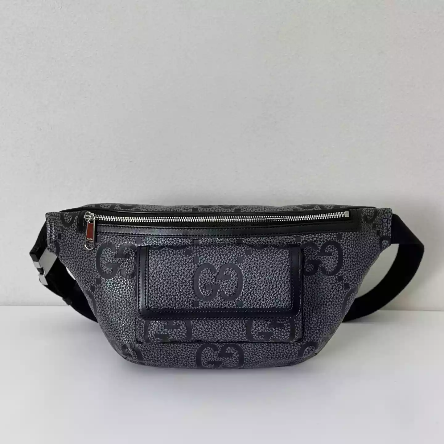 GG jumbo large belt bag in grey and black GG leather – BG078