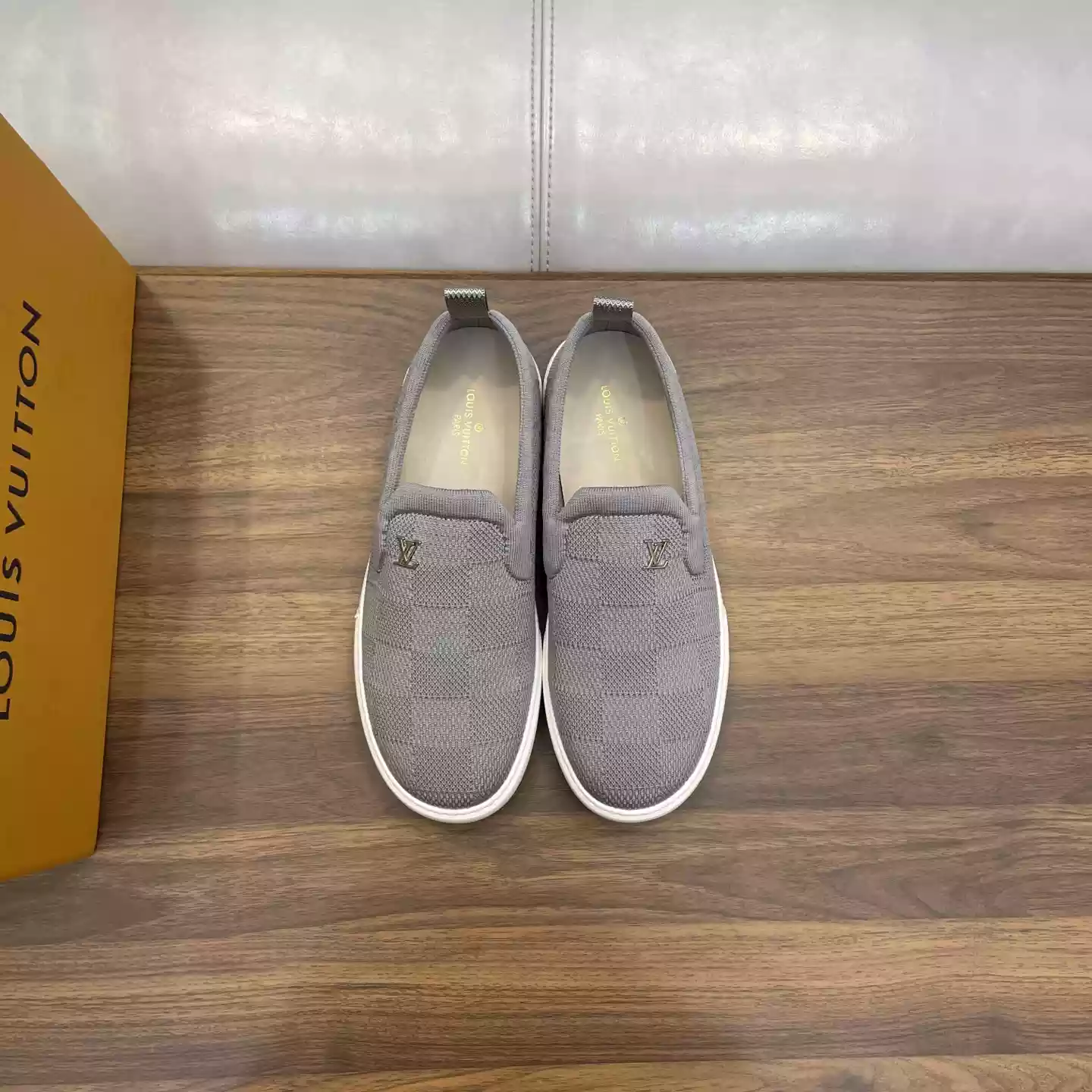 PACIFIC LOAFERS IN GREY – VL050