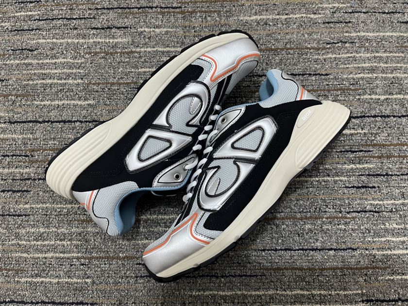 DIOR B30 SNEAKER GRAY MESH WITH SILVER-TONE AND DEEP GRAY TECHNICAL FABRIC – DO107