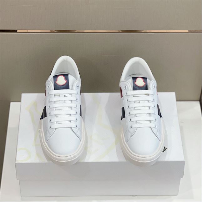 MONCLER MONTPELLIER STRIPED LOGO-PRINT SNEAKERS – MCS005