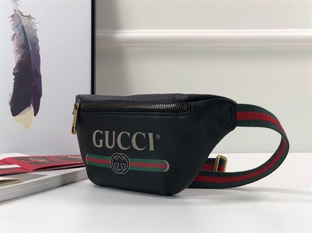 GUCCI LOGO-PRINT LEATHER BELT BAG – BG009
