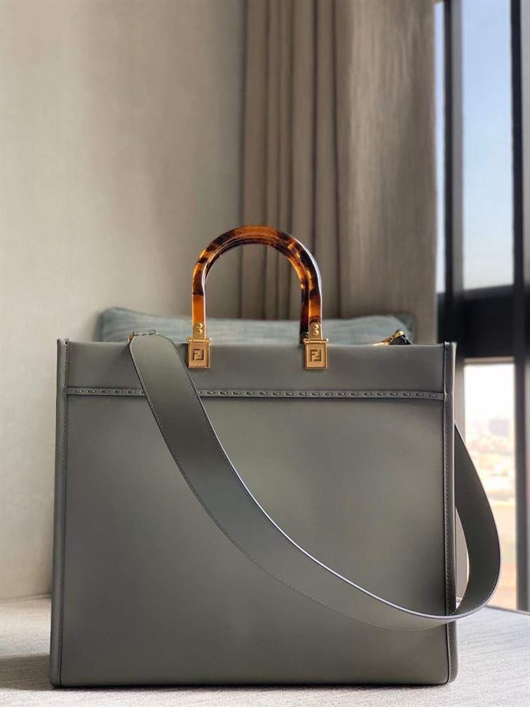 FENDI SUNSHINE MEDIUM GREY LEATHER SHOPPER – F019