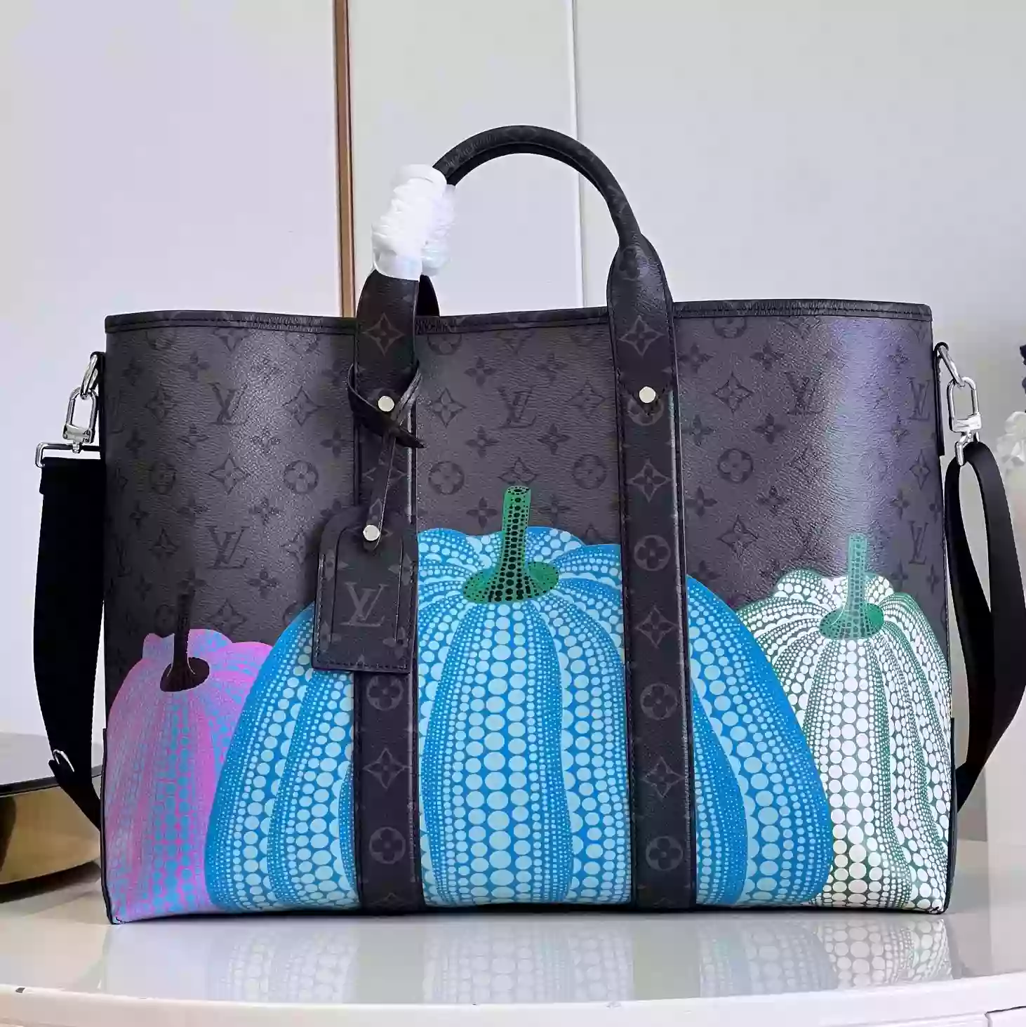 X Yayoi Kusama Weekend Tote M46434 – LW217