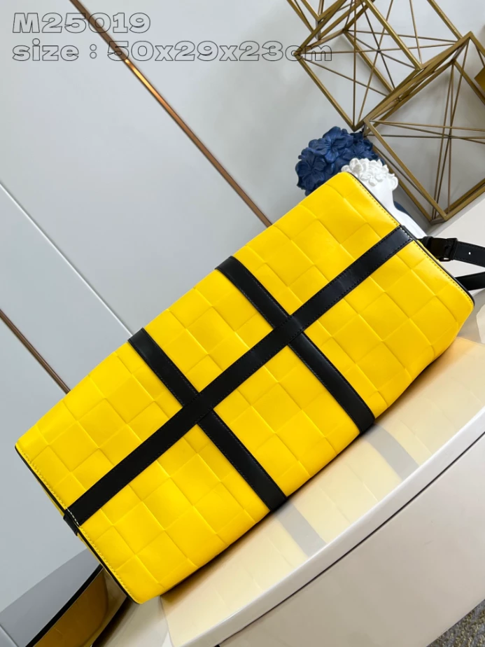 Louis Vuitton Keepall Bandoulière 50 in Yellow Damier Scuba Calfskin Leather – LW194