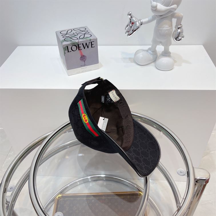 GUCCI GG CANVAS BASEBALL HAT – GH144
