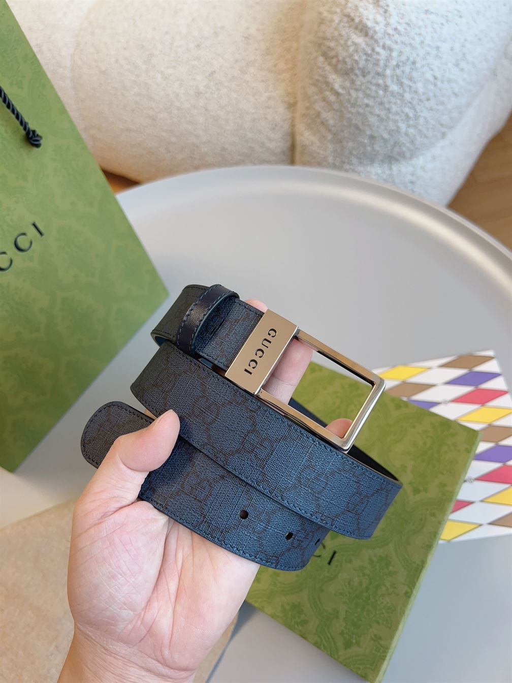 GUCCI GG BELT WITH RECTANGULAR BUCKLE – GB043