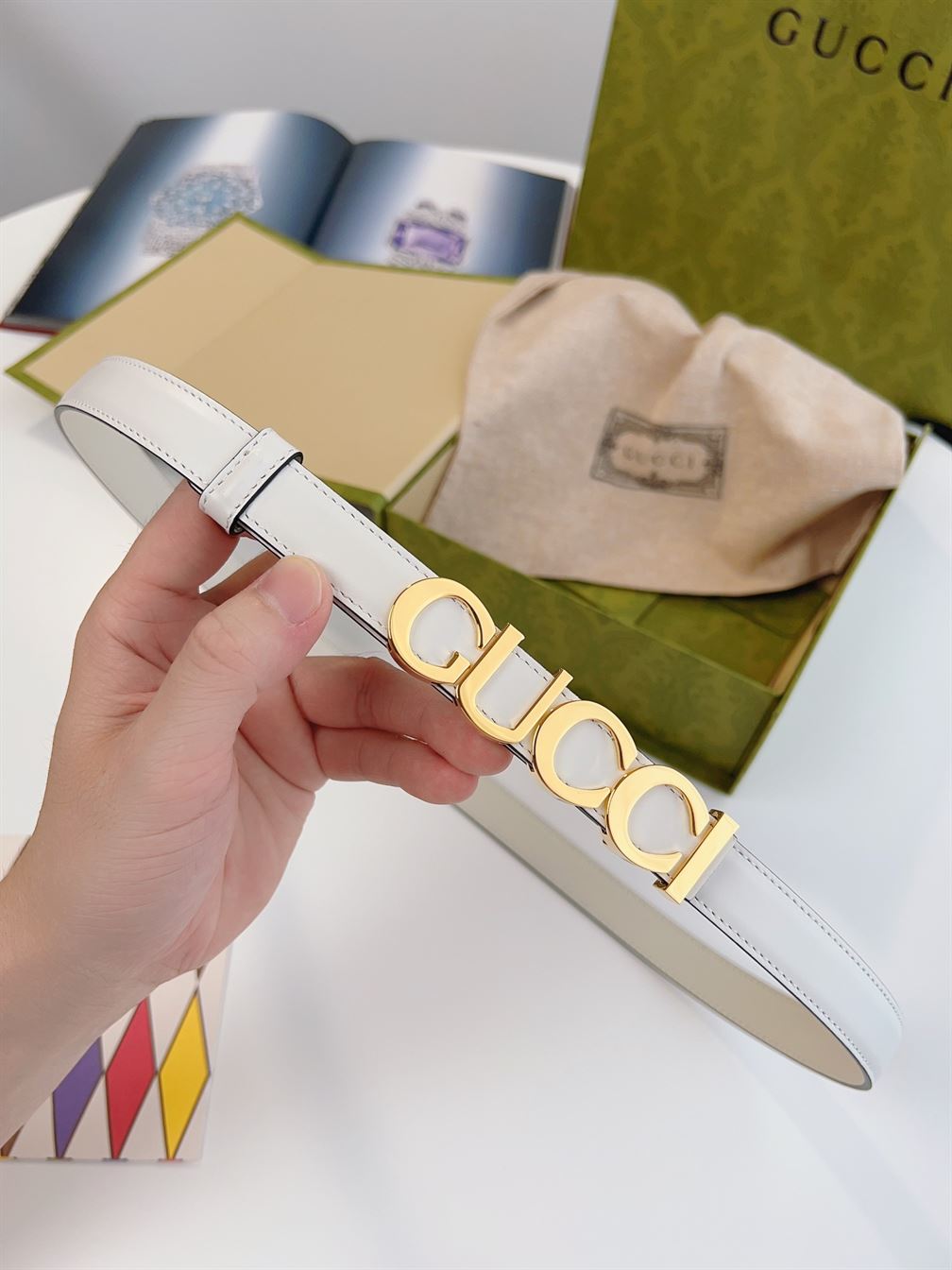 GUCCI BUCKLE THIN BELT WHITE LEATHER – GB023