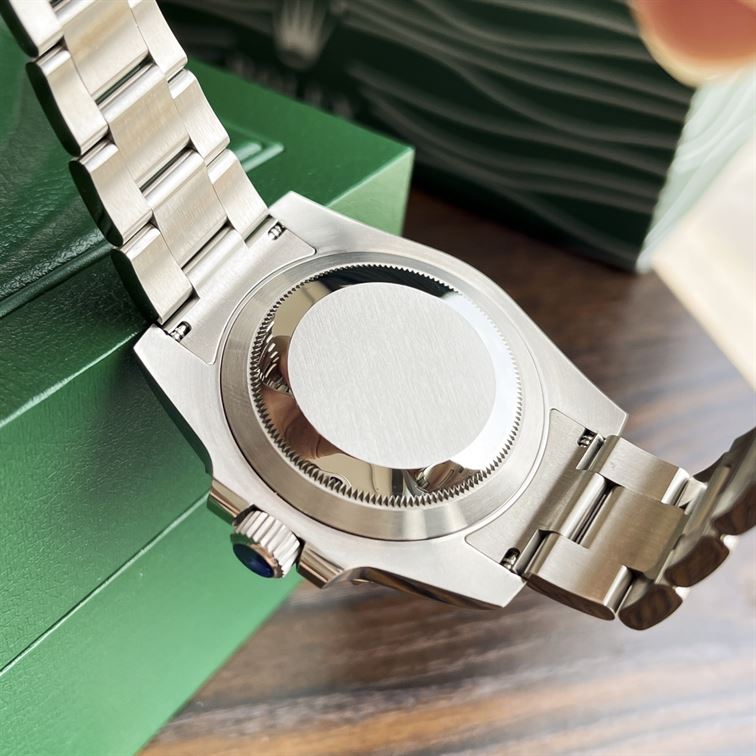 ROLEX SUBMARINER DATE – RL013