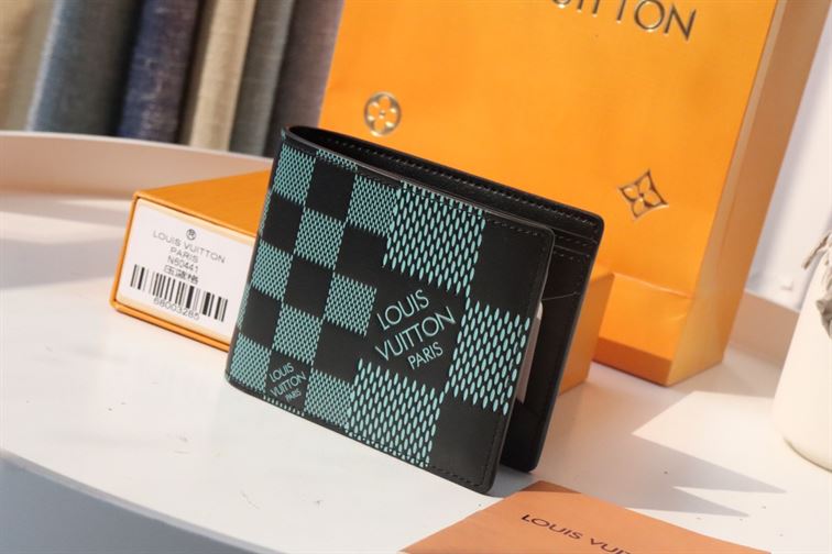 LOUIS VUITTON MULTIPLE WALLET – WLV053