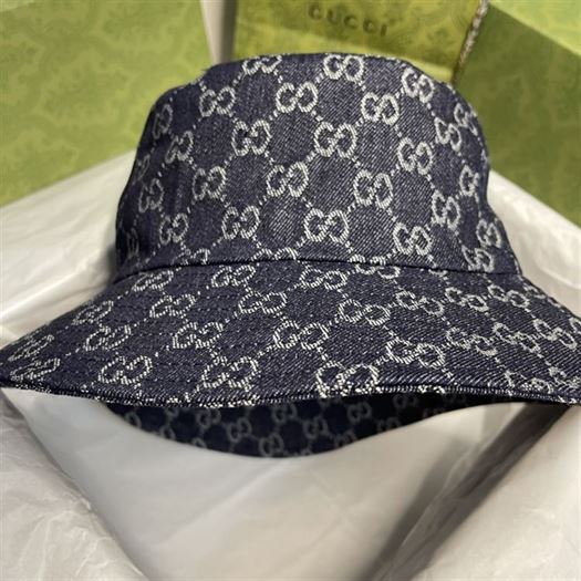 GUCCI GG CANVAS BUCKET HAT – GH083