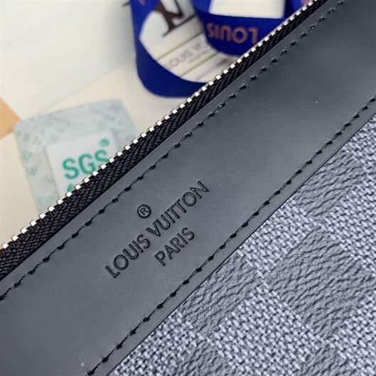 LOUIS VUITTON WALLET – WLV015