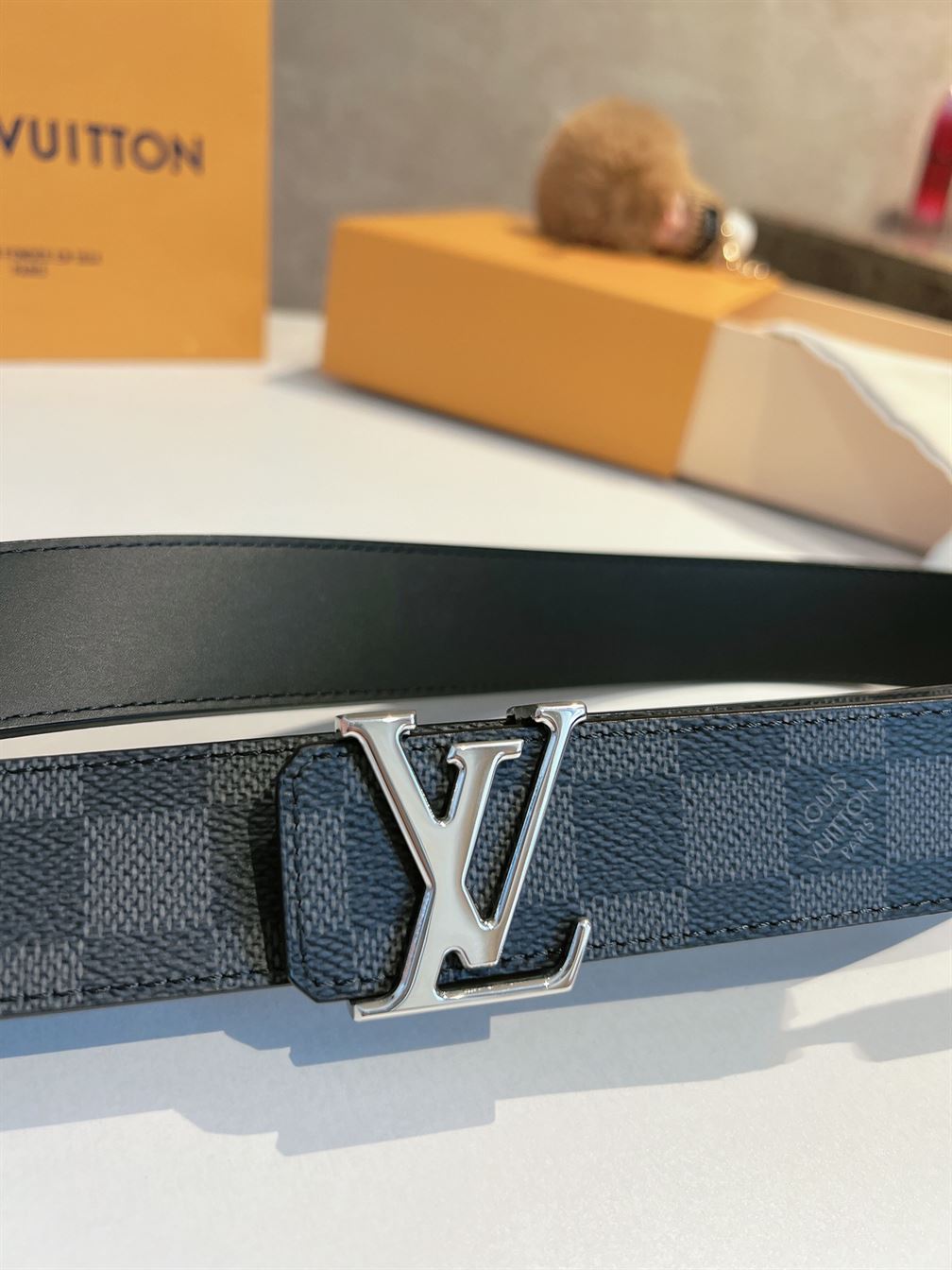 LV INITIALES 35MM REVERSIBLE BELT – LBE012