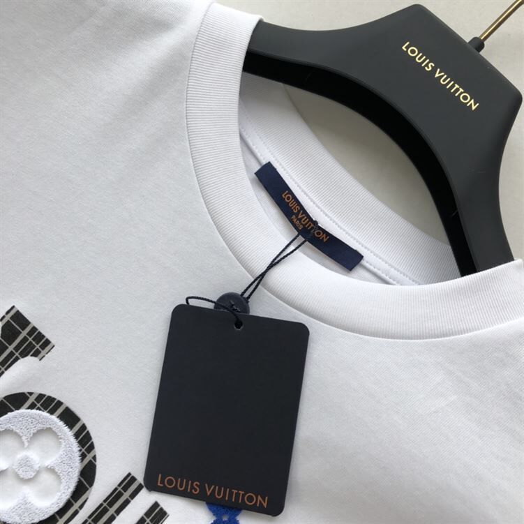 LOUIS VUITTON T-SHIRT – LVTS025