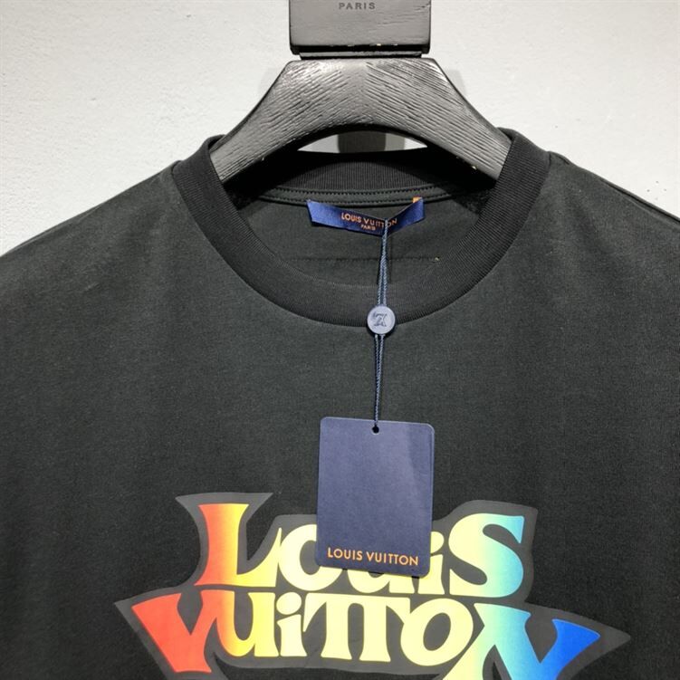 LOUIS VUITTON T-SHIRT – LVTS033