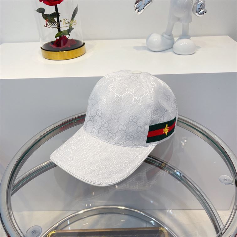 GUCCI GG CANVAS BASEBALL HAT – GH076