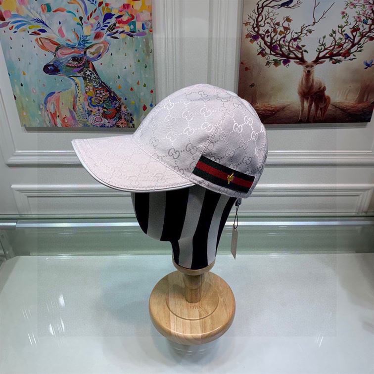 GUCCI GG CANVAS BASEBALL HAT – GH070