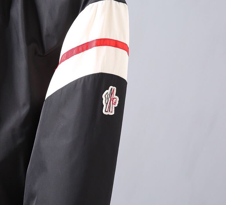 MONCLER COAT – MC140