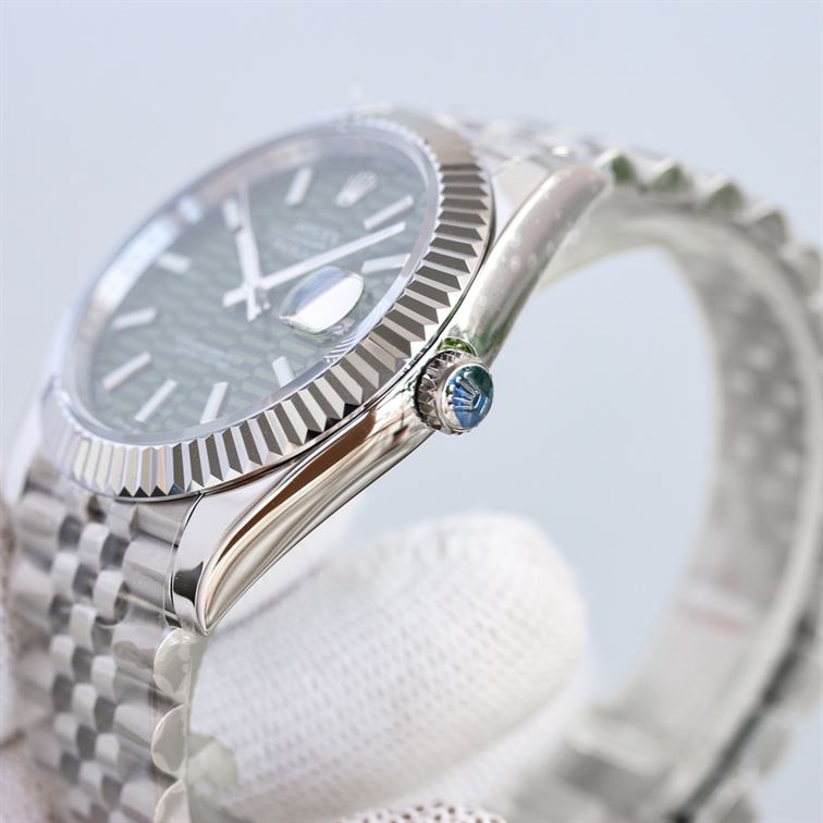 ROLEX OYSTER PERPETUAL DATEJUST – RL016