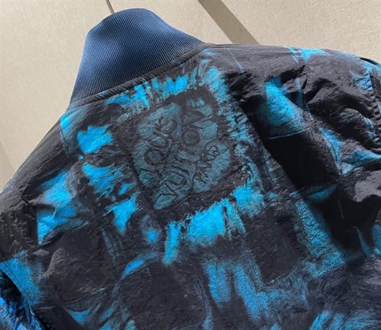 LOUIS VUITTON COAT – LVC005