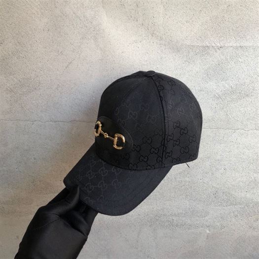 GUCCI GG CANVAS BASEBALL HAT – GH093