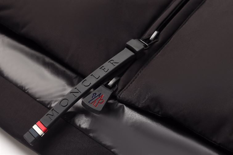 MONCLER GRENOBLE BLACK MAZOD JACKET – MC108