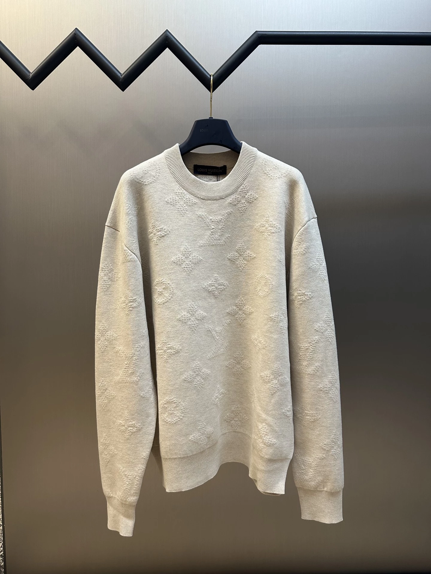 MONOGRAM EMBOSSED PULLOVER – LVC053