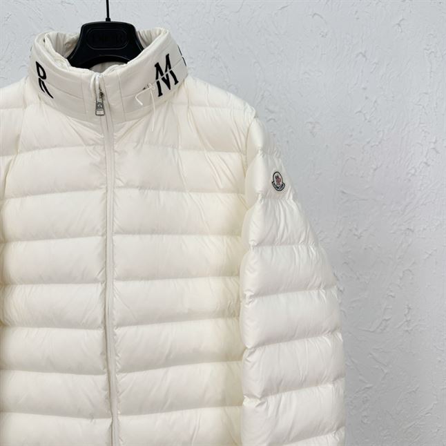 MONCLER JACKETS – MC048