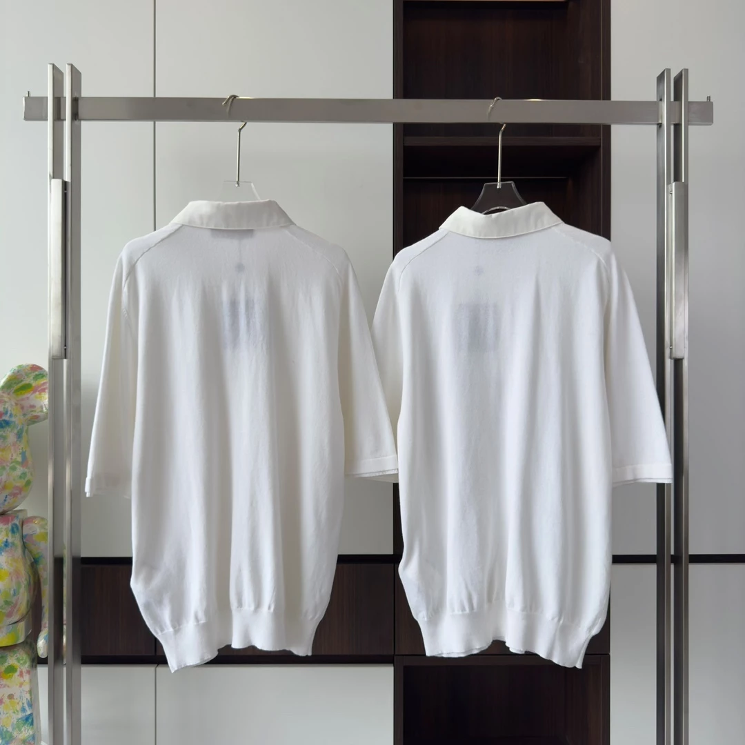 EMBROIDERED SHORT-SLEEVED COTTON BLEND POLO SHIRT IN WHITE – LVTS141