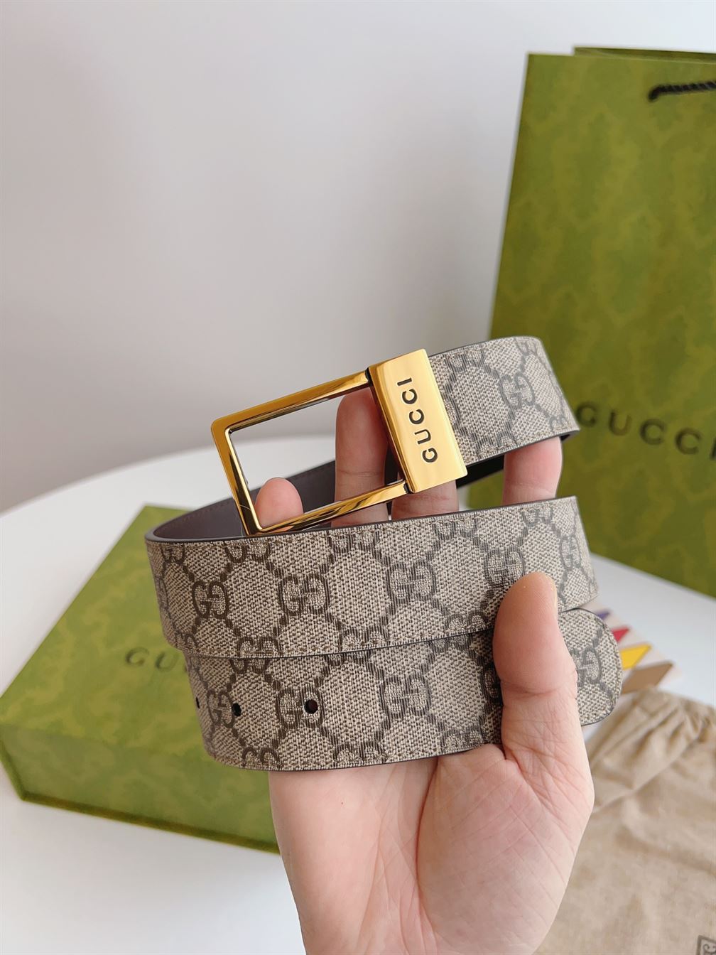 GUCCI GG BELT WITH RECTANGULAR BUCKLE – GB045
