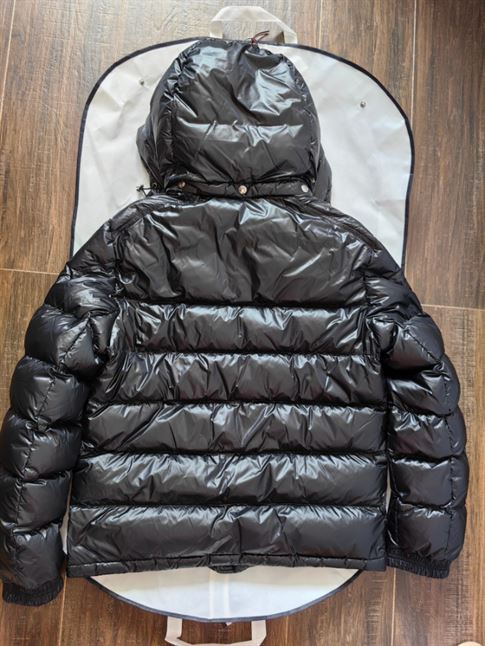 MONCLER BLACK WOLLASTONA DOWN JACKET – MC081