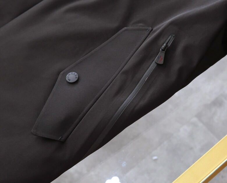 MONCLER COAT – MC136