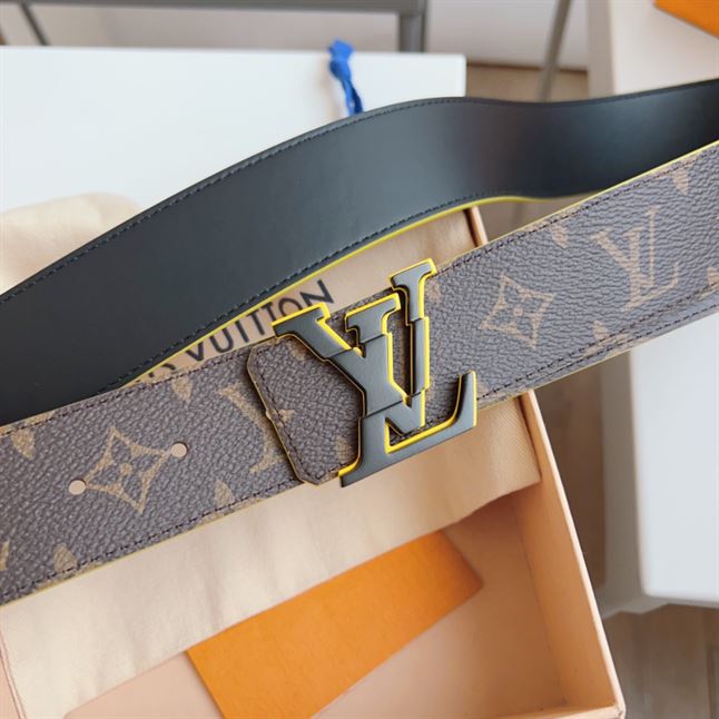 LOUIS VUITTON INITIALES 40MM REVERSIBLE MONOGRAM MACASSAR CANVAS – LBE061