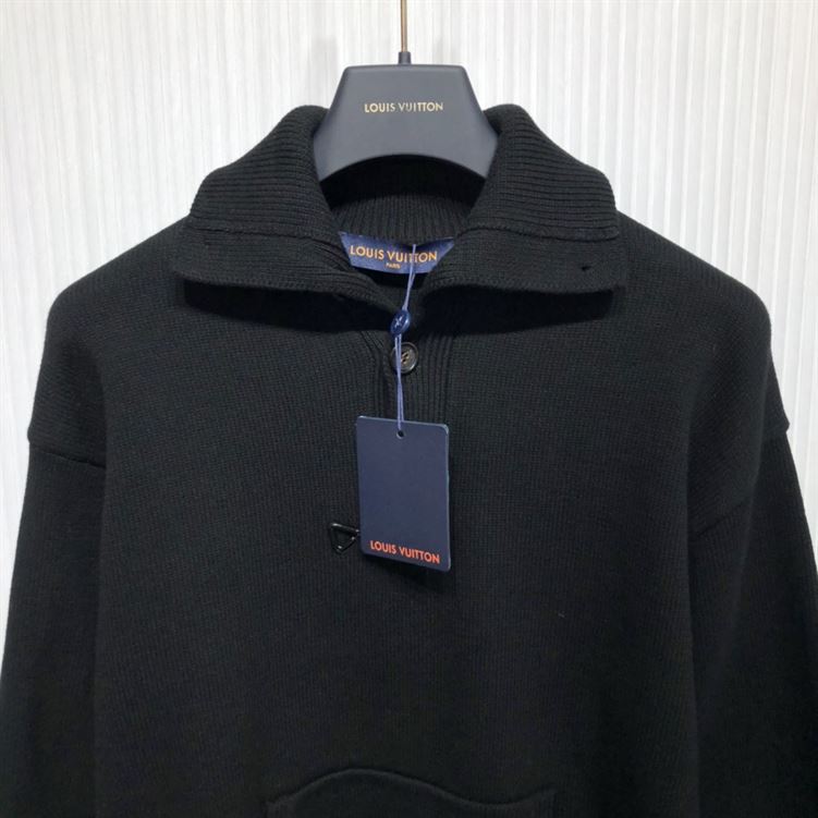 LOUIS VUITTON WINTERY CAMIONNEUR – LH067