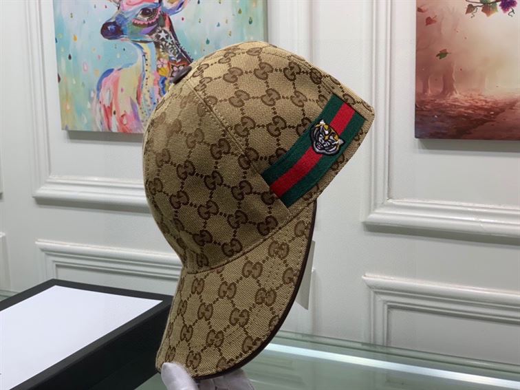 GUCCI GG CANVAS BASEBALL HAT – GH112