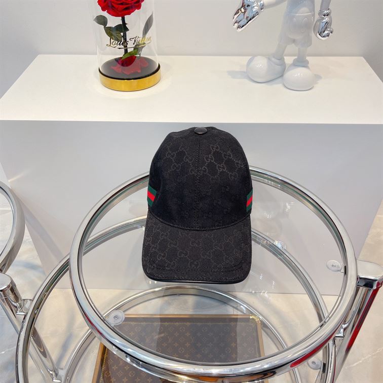 GUCCI GG CANVAS BASEBALL HAT – GH136