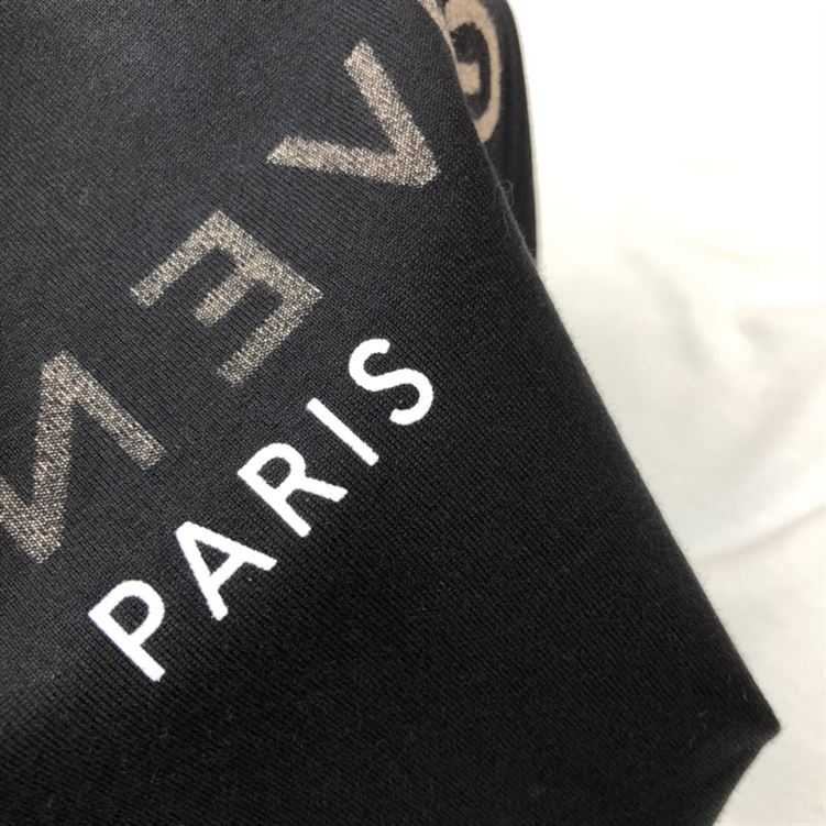 GIVENCHY REVERSE OVERSIZED T-SHIRT IN BLACK – GTS008