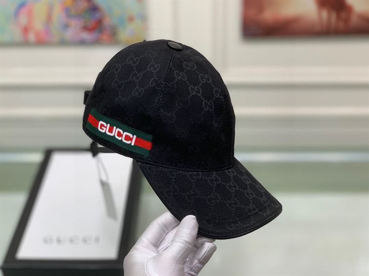 GUCCI GG CANVAS BASEBALL HAT – GH110