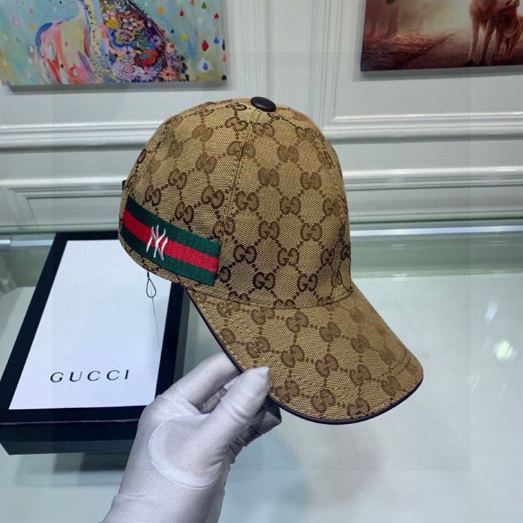 GUCCI GG CANVAS BASEBALL HAT – GH135