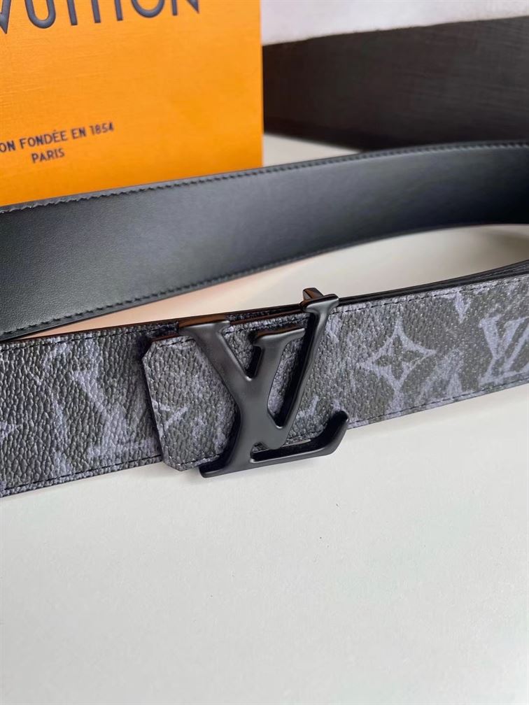 LOUIS VUITTON SHAPE 40MM REVERSIBLE BELT – LBE020