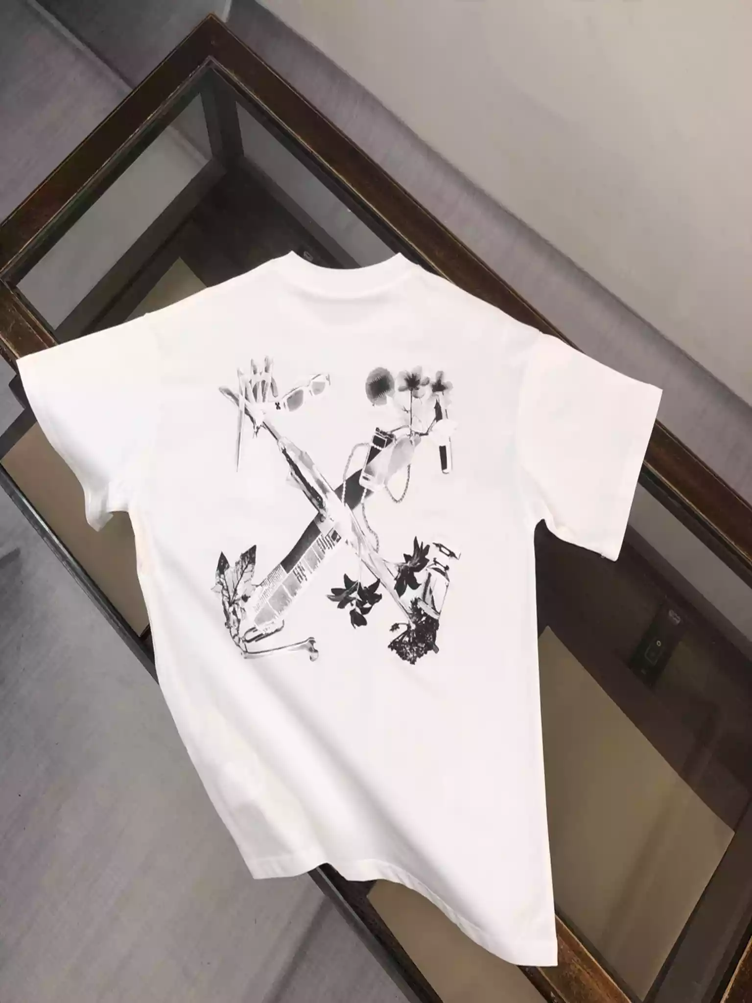 Off-White Scan Arrow T-shirt | White – OWS037