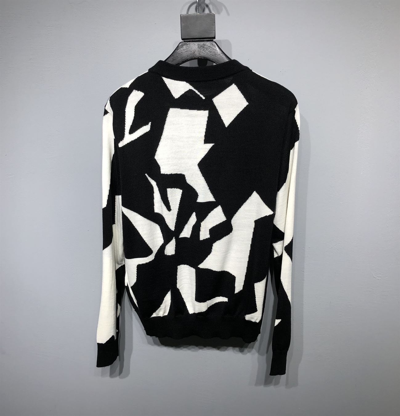 LOUIS VUITTON ABSTRACT HOUNDSTOOTH CREWNECK – LVH028